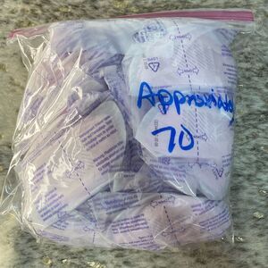 5‎ for $25🔥Disposable Nursing Pads- Approximately 70- New